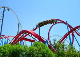 Siente la magia de Port Aventura + Ferrari Land